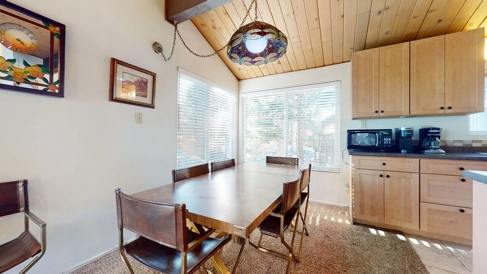 Timberline 44 Cozy and Quiet, Corner Unit, Lots of Natural Light by RedAwning