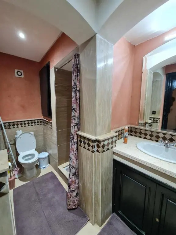 Luxury apartment 2 in the heart of Gueliz, Wifi, Pool