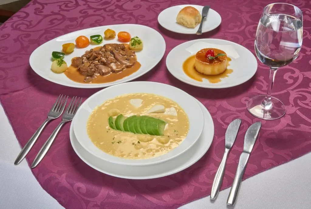 Embassy Quito Hotel