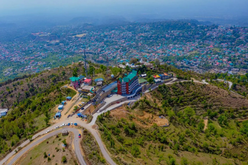 juSTa Birding Resort & Spa - Best Dhauladhar View Resort