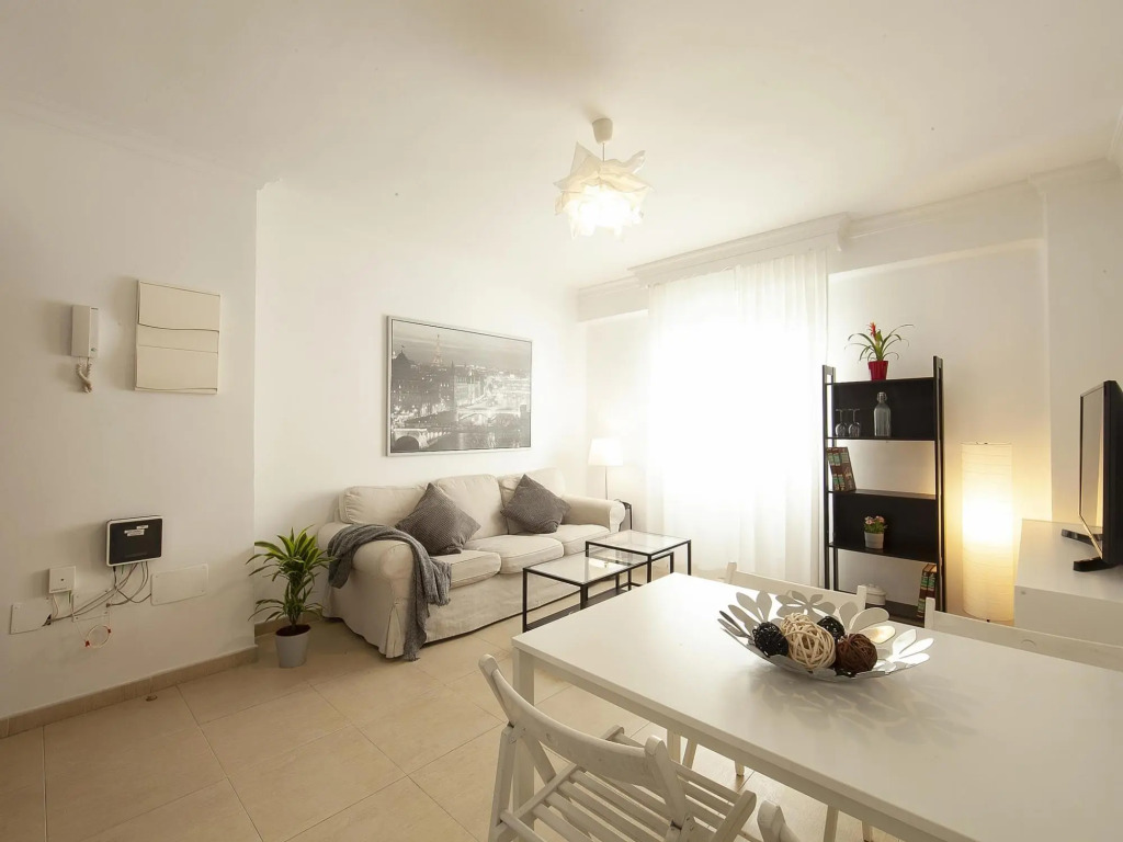 CERVANTES Apartment 29 2BT 1BR