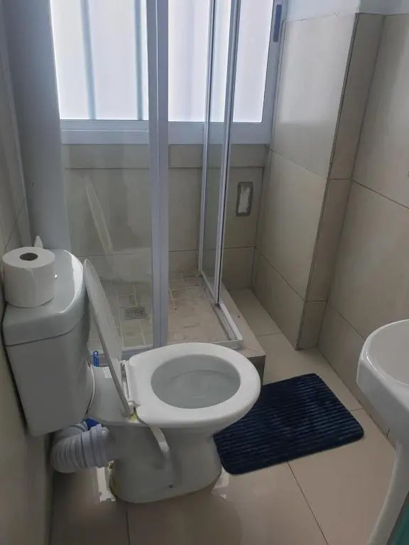 Modern Oxford Street Apartment - 40 CZ KUBS