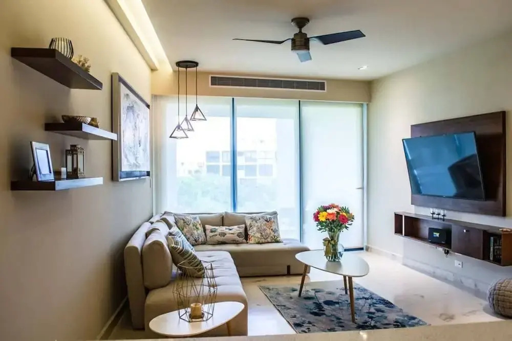 1 Br Steps From the Beach Roof w Ocean View