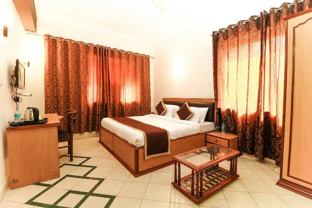 Dezire Hotel