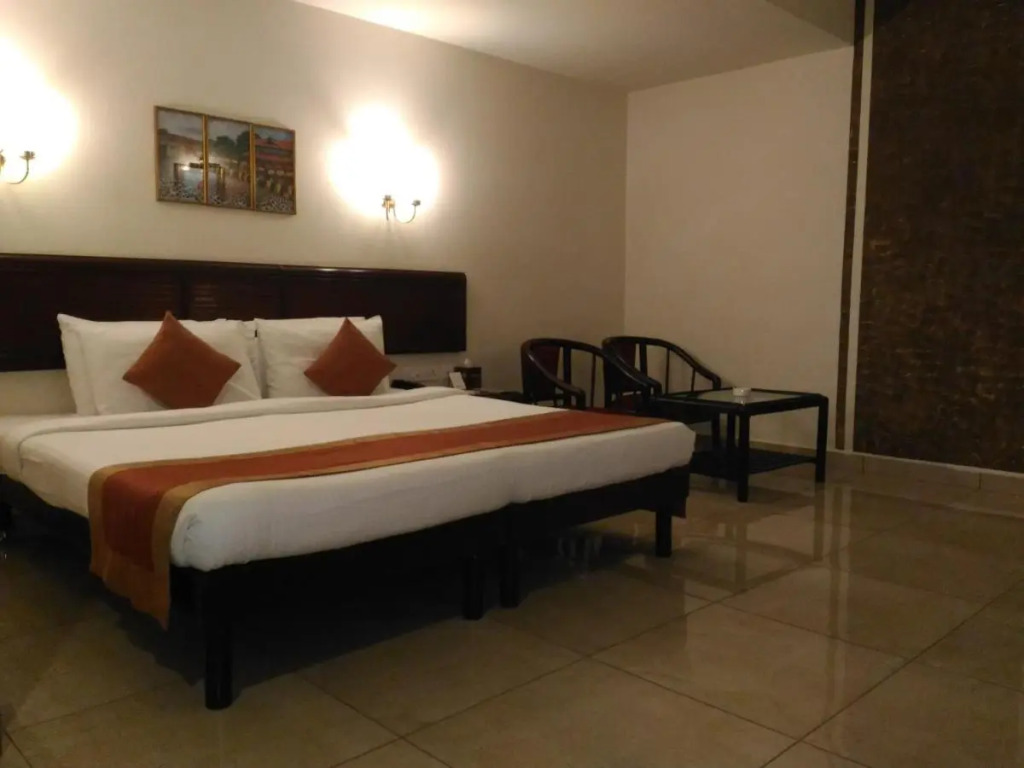 Yuvarani Residency
