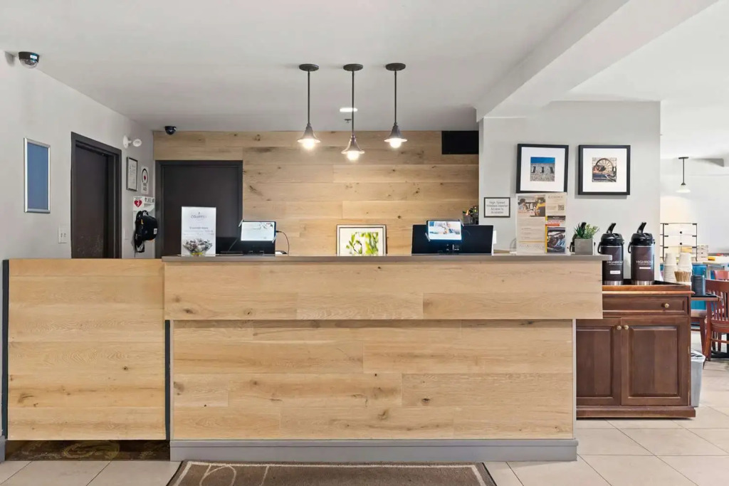 Country Inn & Suites by Radisson, Saskatoon, SK