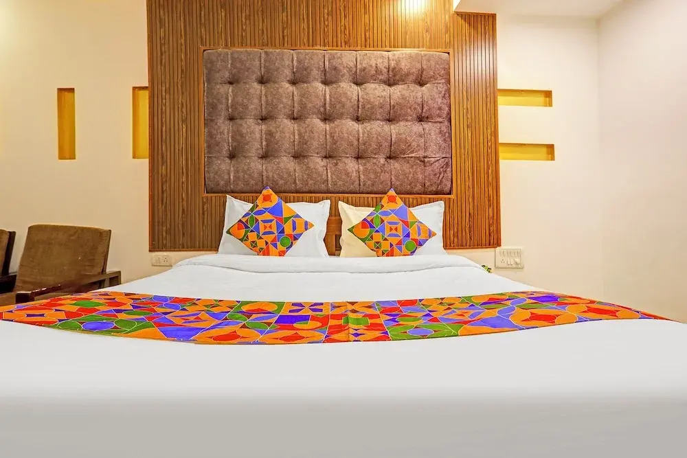 FabHotel 22 Squares Living Spaces - Nr Calangute Beach