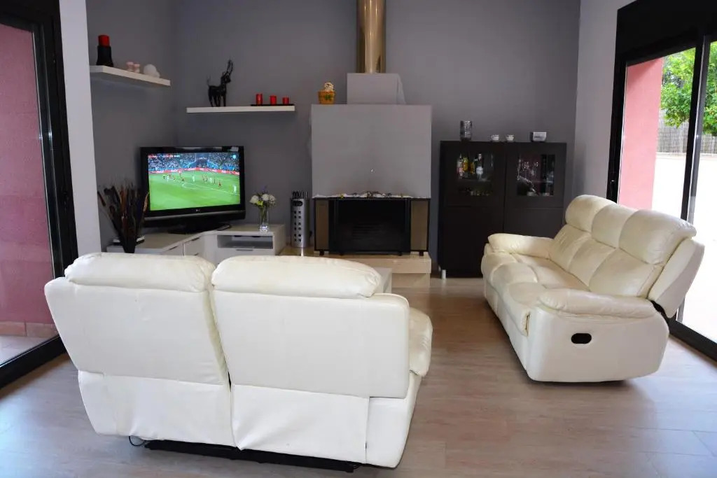 Villa Sitges La Calma 10 minutes drive Sitges 2 minutes walk Garraf Park AC