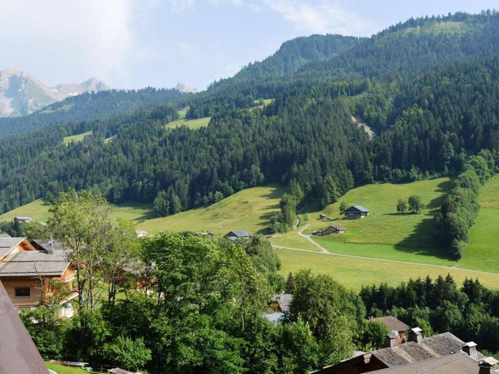 Appartement Le Grand-Bornand, 4 pièces, 6 personnes - FR-1-241-63
