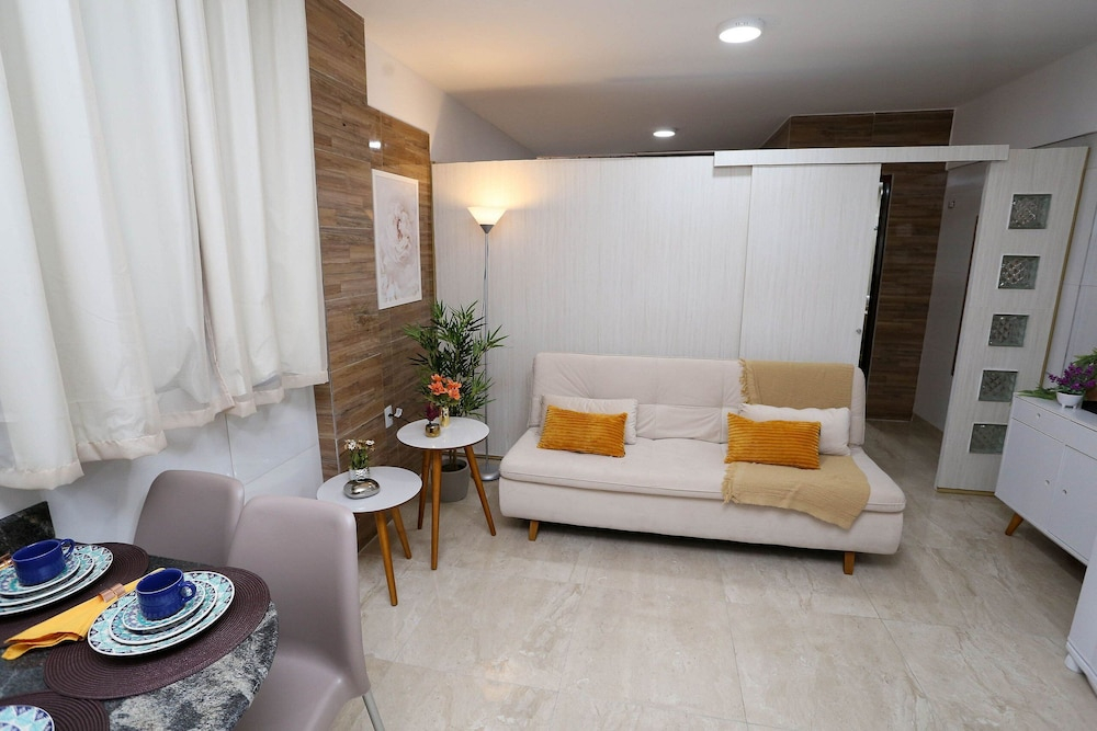 Studio Manaira #805 - Flat on the Beach by Carpediem