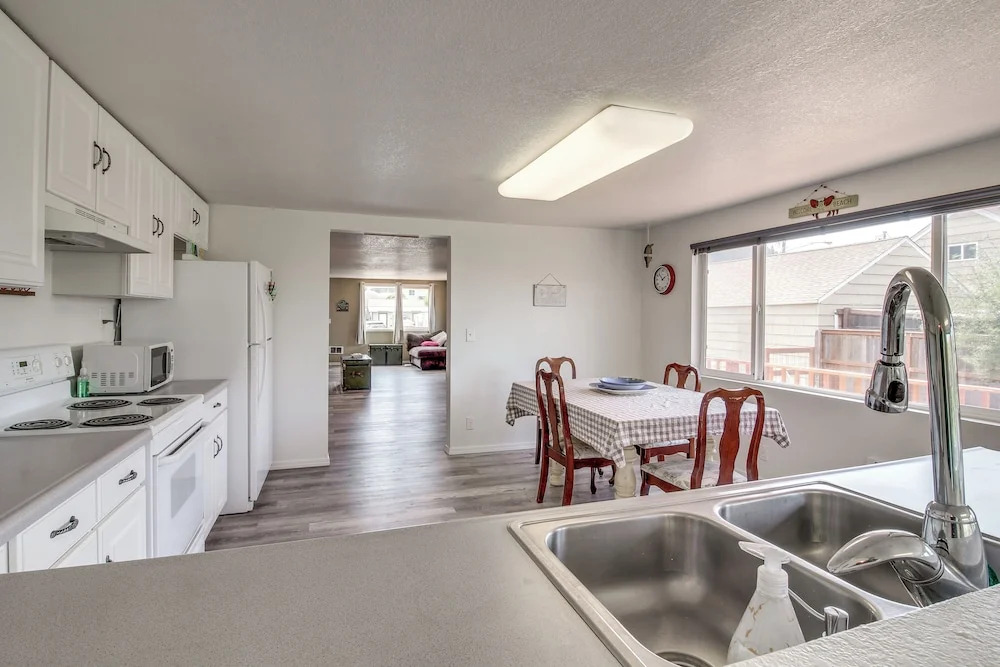 Winchester Bay Vacation Rental Near Dunes & Atv!