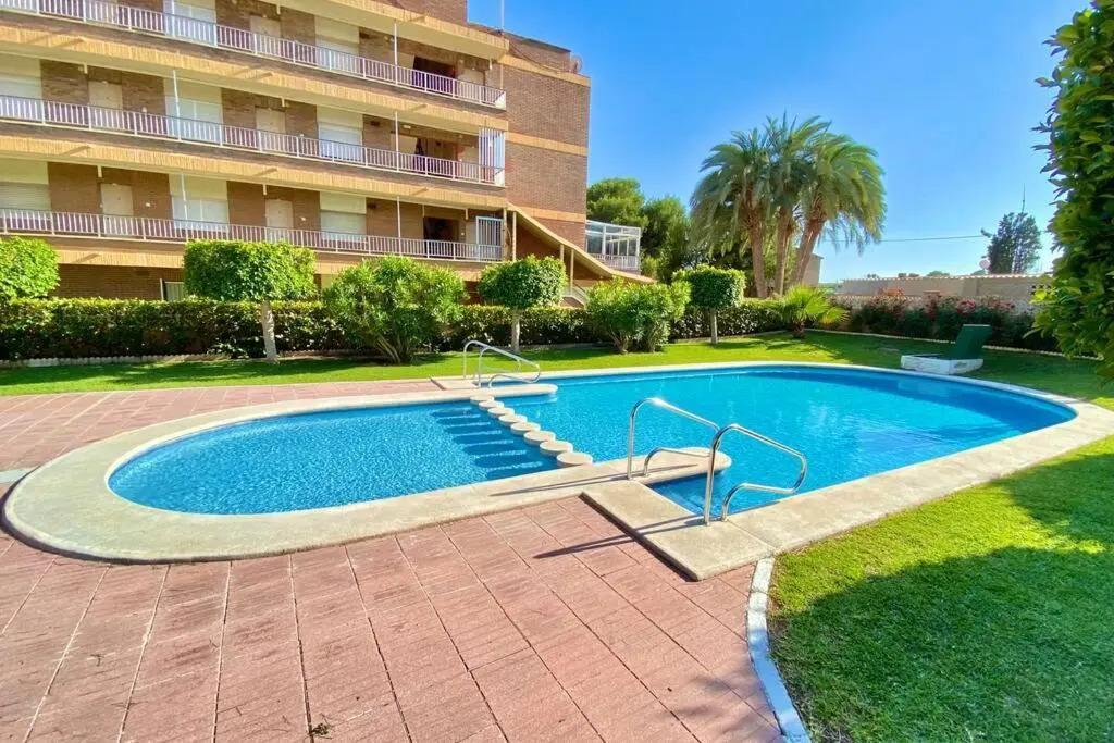 Luxury Apartment 3 bed 2 bath