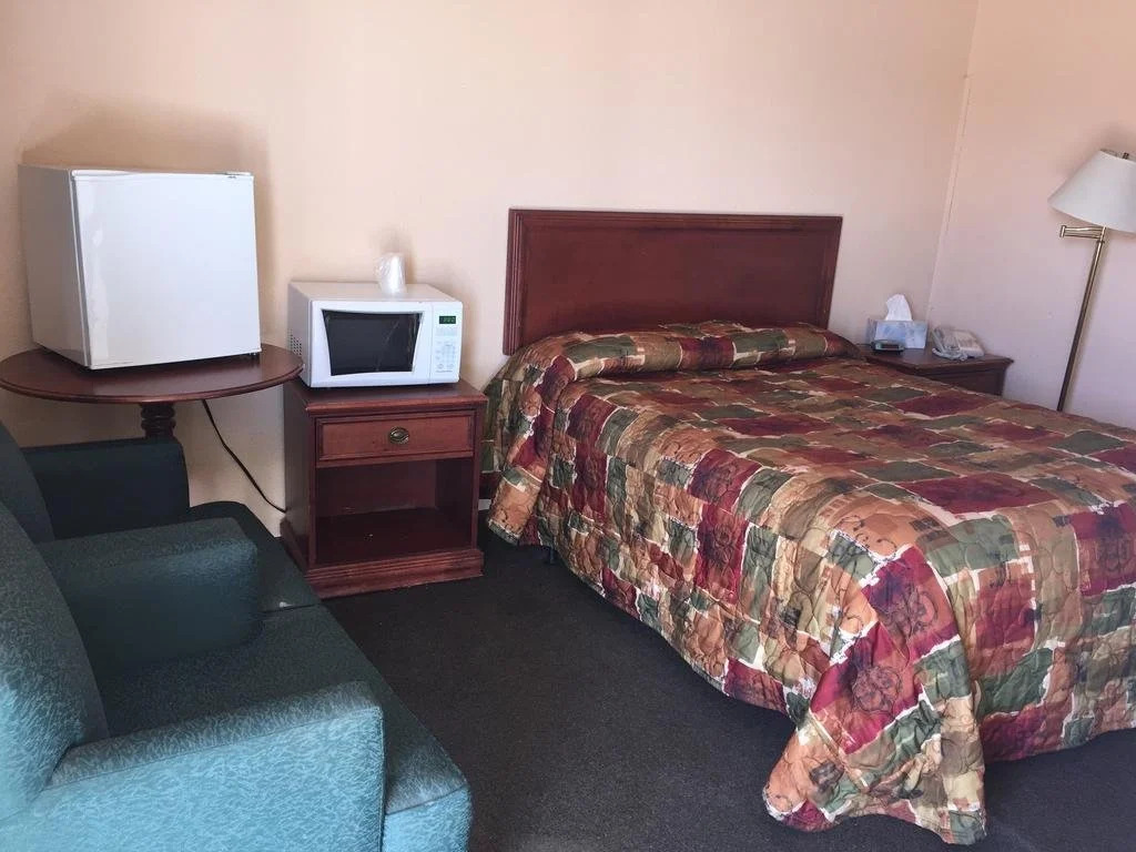 Estevan Motel