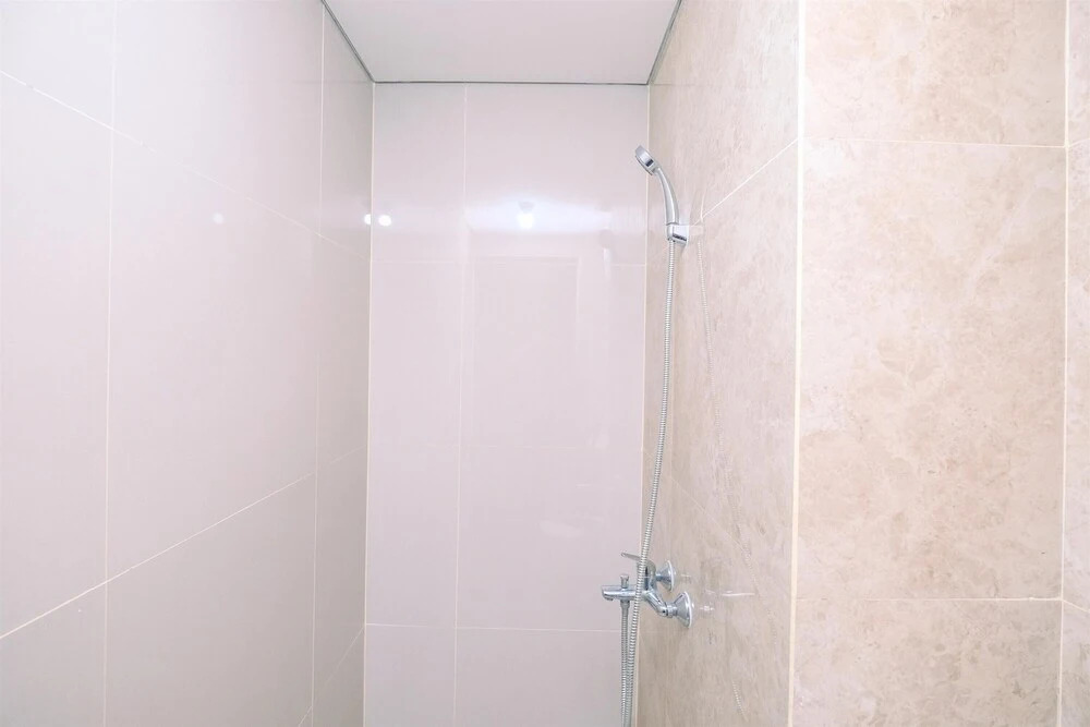 Simply Modern And Classic 2Br At Transpark Cibubur Apartment