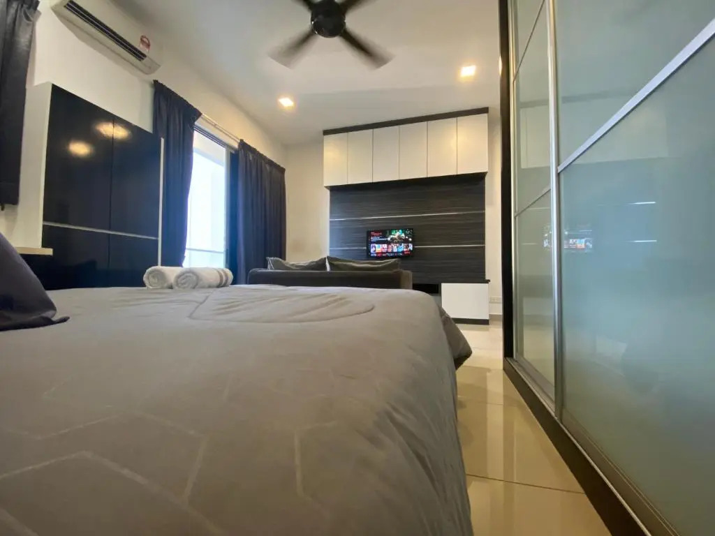 Exclusive Studio in Cyberjaya {Pool View}
