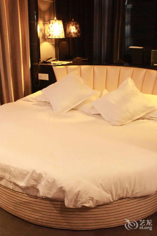 Taizhou Qingmu Hotel