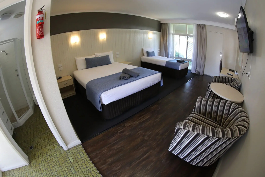 Sleepy Hill Motor Inn