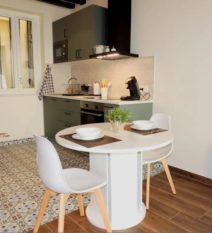 Joli studio tout confort à 2 pas de la gare Poissy