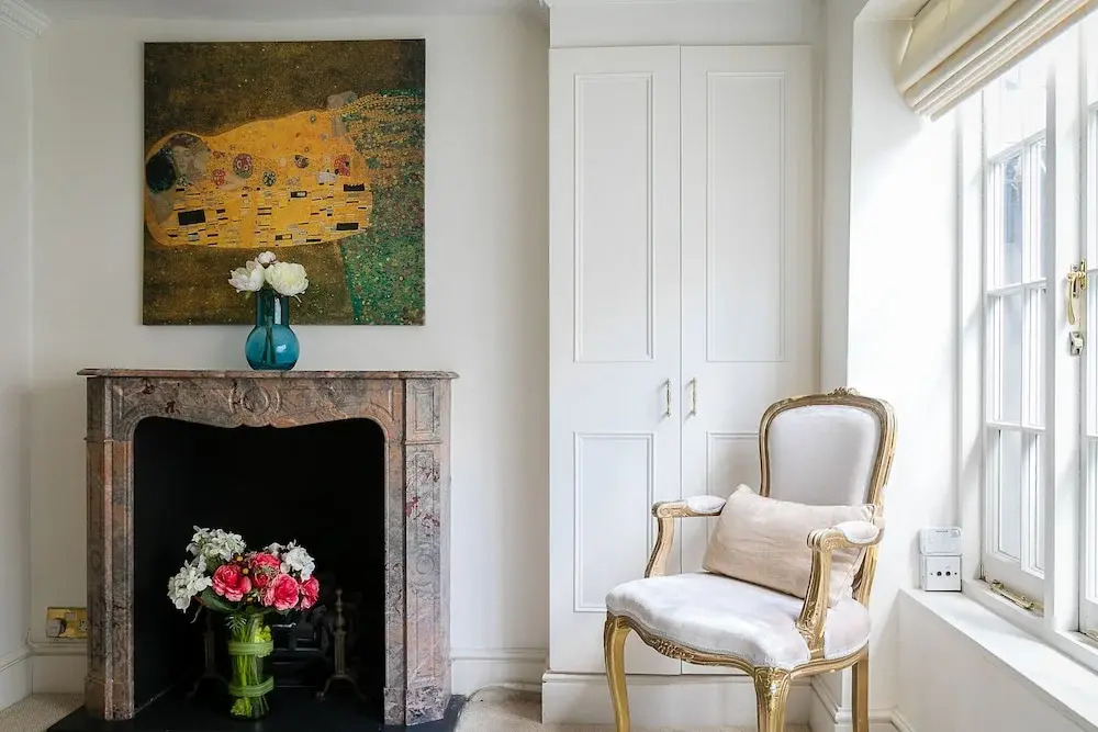 4-bedroom Townhouse in Knightsbridge Village