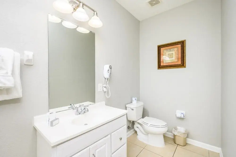 Beautiful Townhome, Vista Cay, Near Parks! 4018