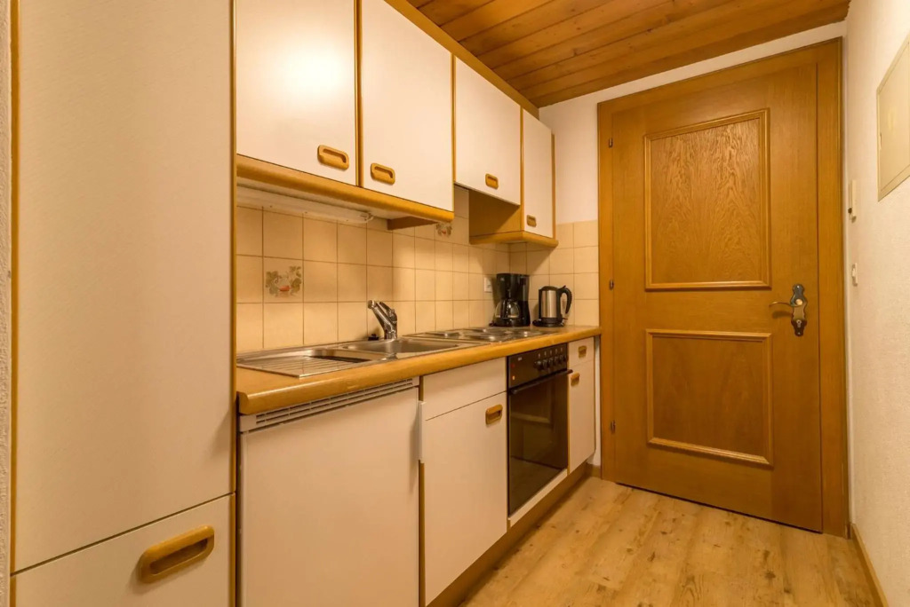 Arina Apartments