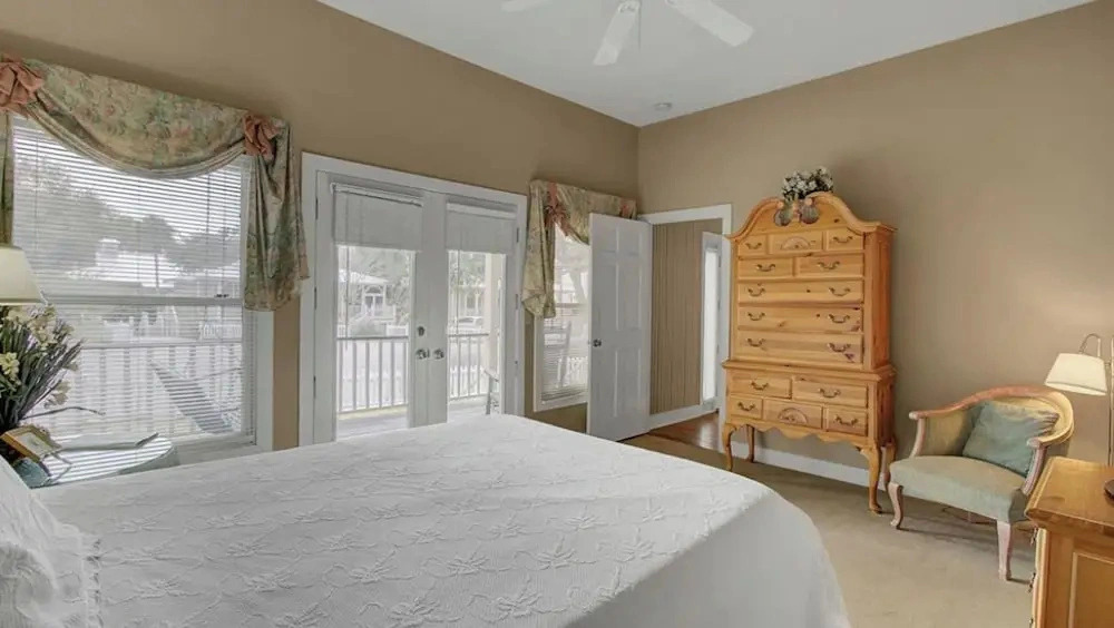 85 Grand Pavilion by Avantstay Walk to the Beach, Spacious Porch