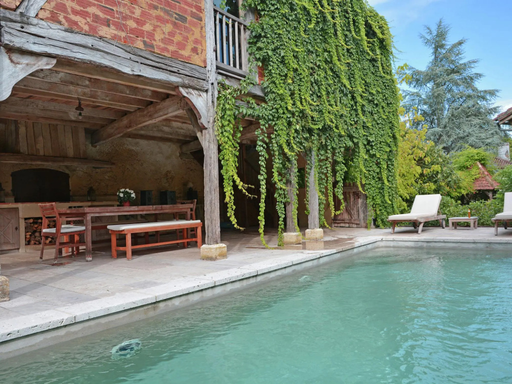 Holiday Home in Campagne with Pool and BBQ