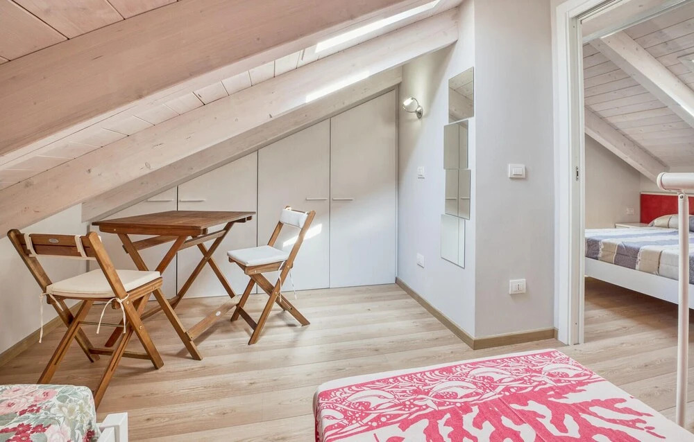 2 Bedroom Gorgeous Home In Magliolo-Finale Ligure