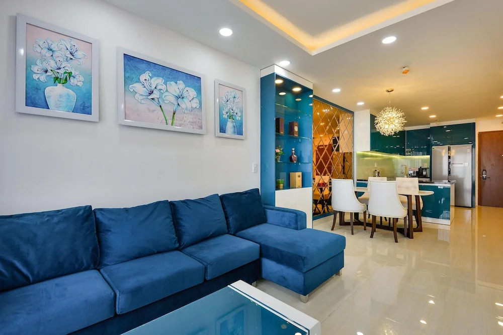 Gold View Apartment Floor 18