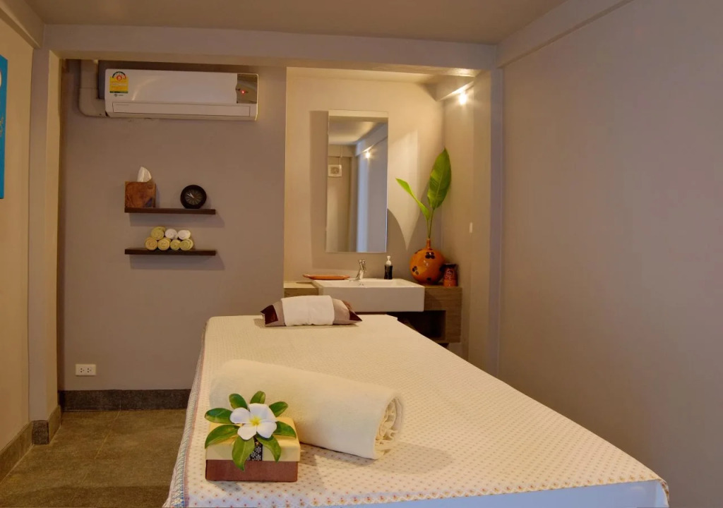 Twin Lotus Resort and Spa