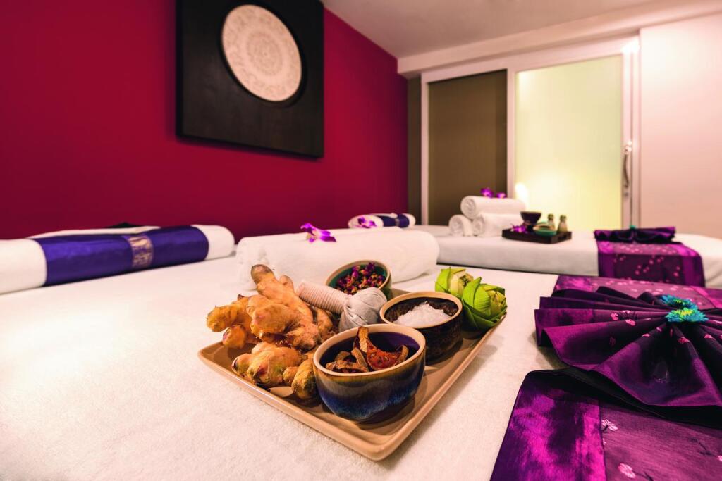 Movenpick Suriwongse Hotel Chiang Mai