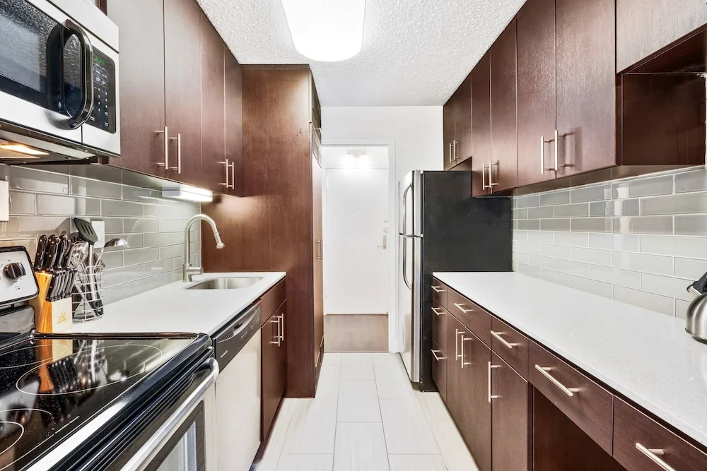 Bluebird Suites at Rittenhouse Square