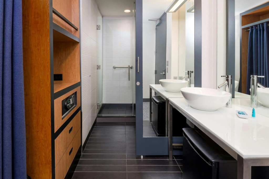 Aloft by Marriott Asheville Downtown