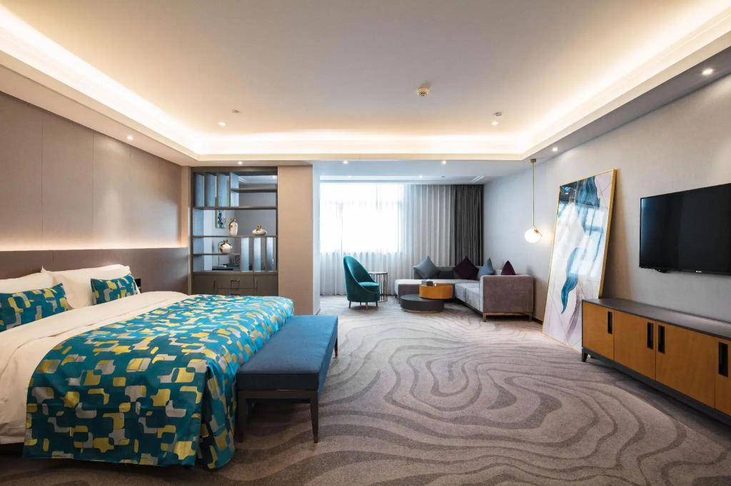 Zenith International Hotel