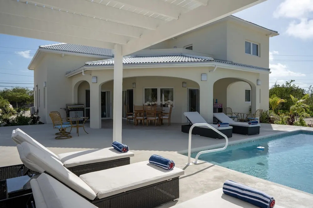 The Sapphire Villa
