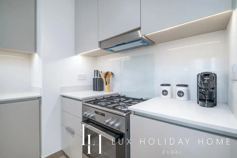 LUX The Dubai Creek Beach Suite 2