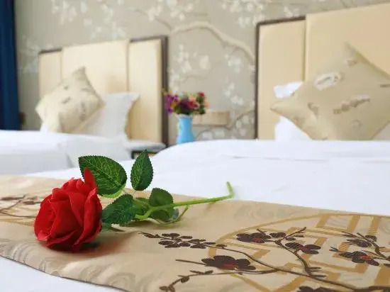 Qingyuan yingdebaodun Venice swimming lane Resort Villa
