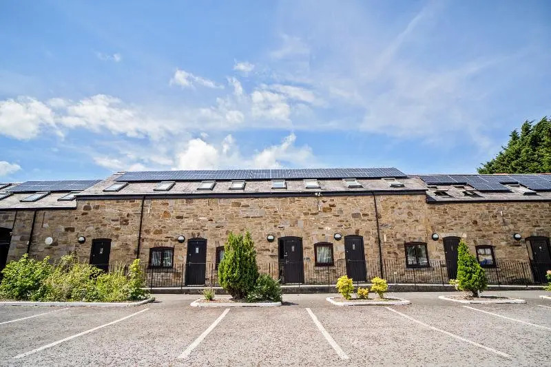 OYO Mountain Park Hotel