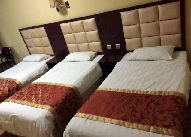 Yunyang Express Hotel