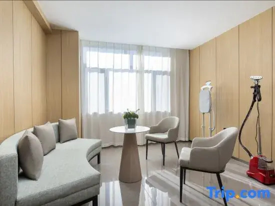 Ramada by Wyndham Urumqi MiDong