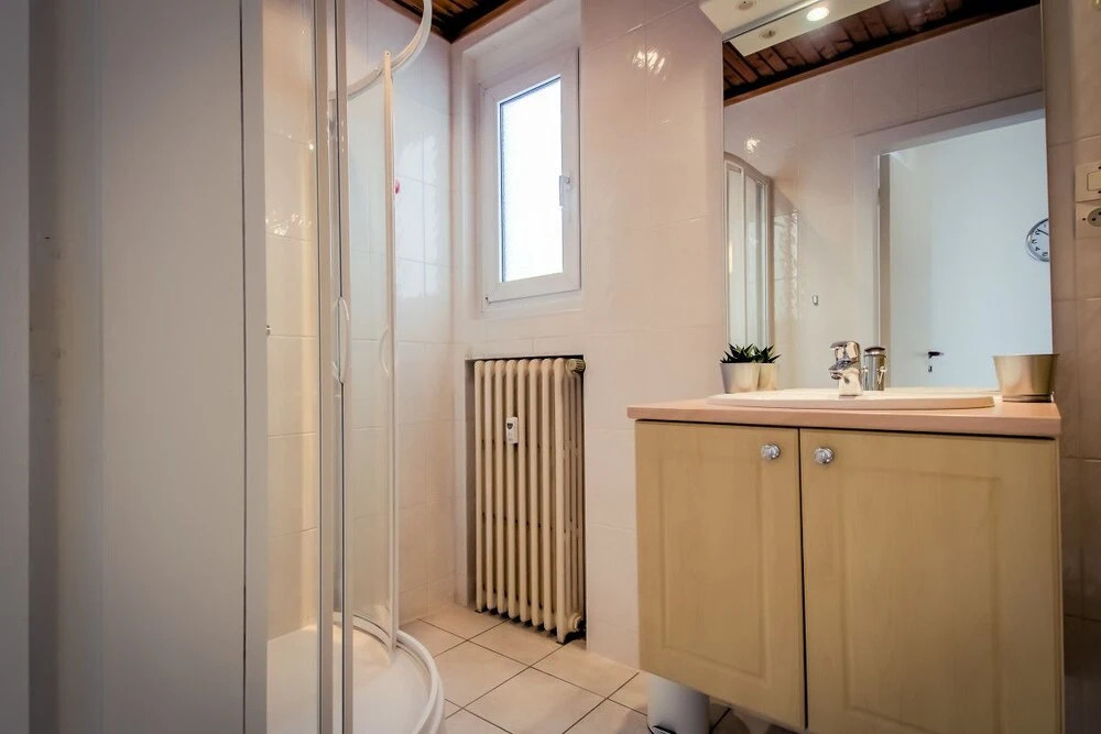 Comfy 3 Beds Near Parc de L'orangerie
