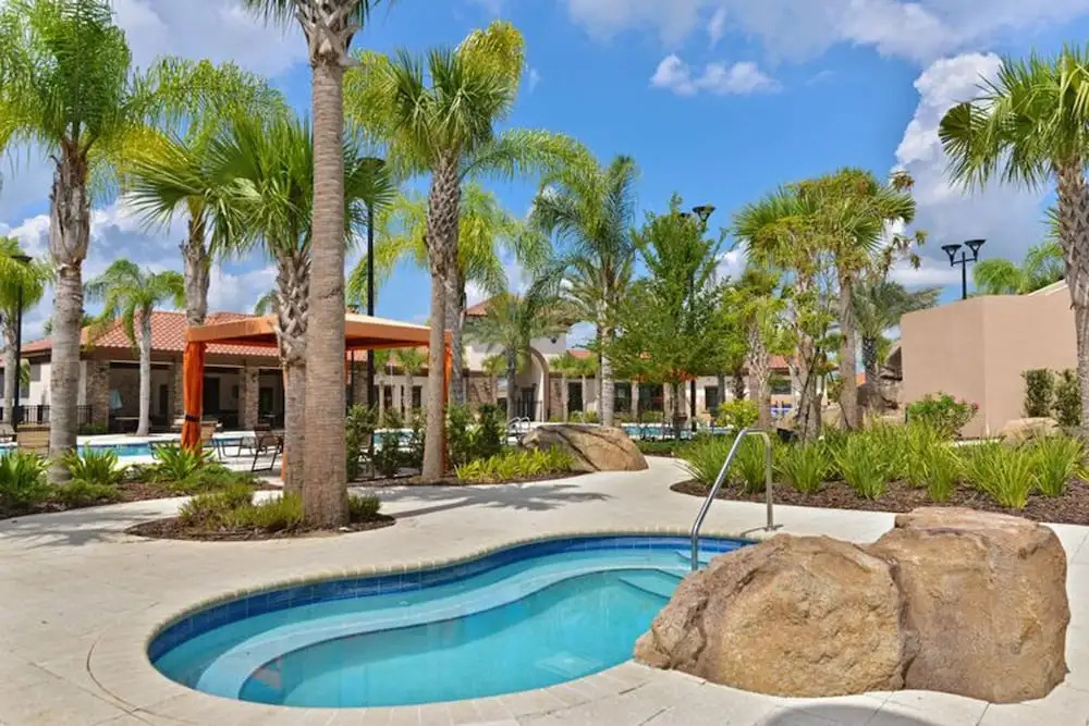 Spacious and Gorgeous Home ST5148