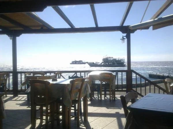 Paralia Rooms