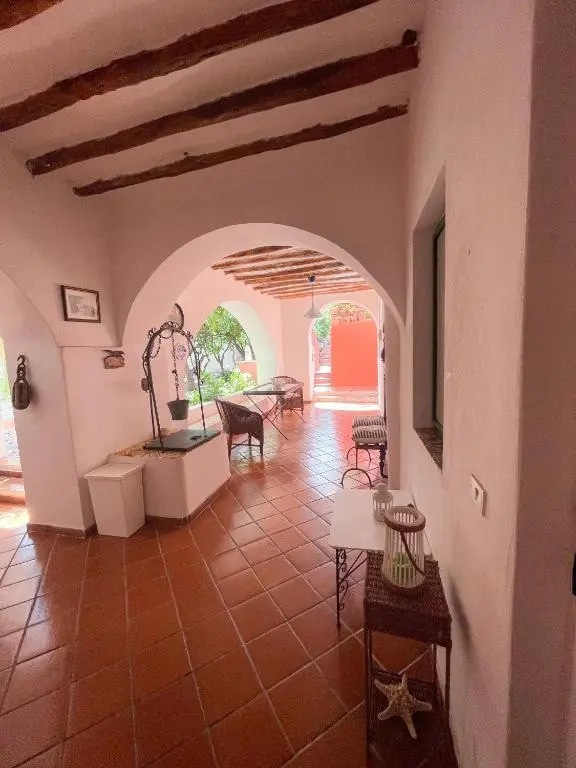 Villa Pomelia, Villa nel corso di Santa Marina Salina a 50 mt dal mare