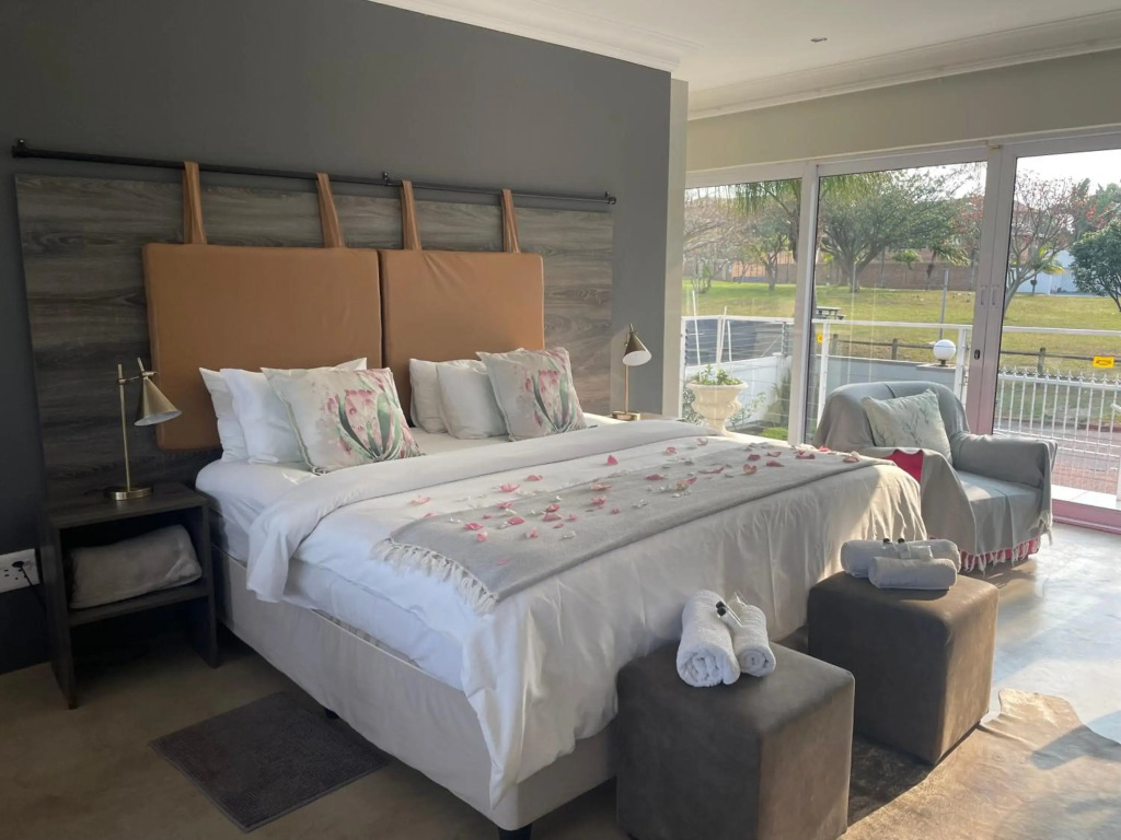 The Studio on Cordia DSTV WIFI 2km from Umhlanga Beach