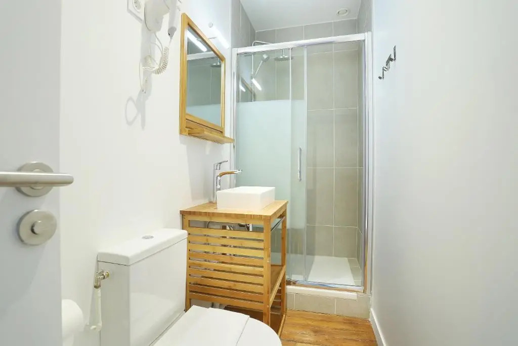 Rent a Room - Residence Meslay