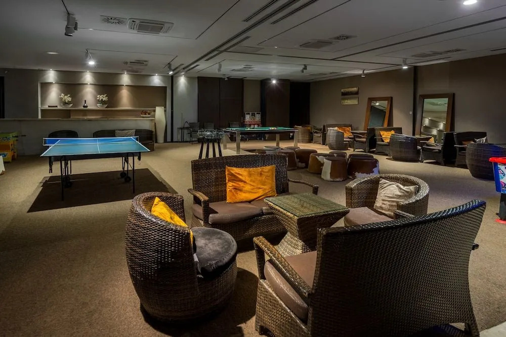 Maloves Resort & Spa