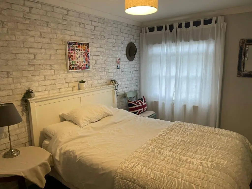 Courtyard Garden Flat (Adults Only)