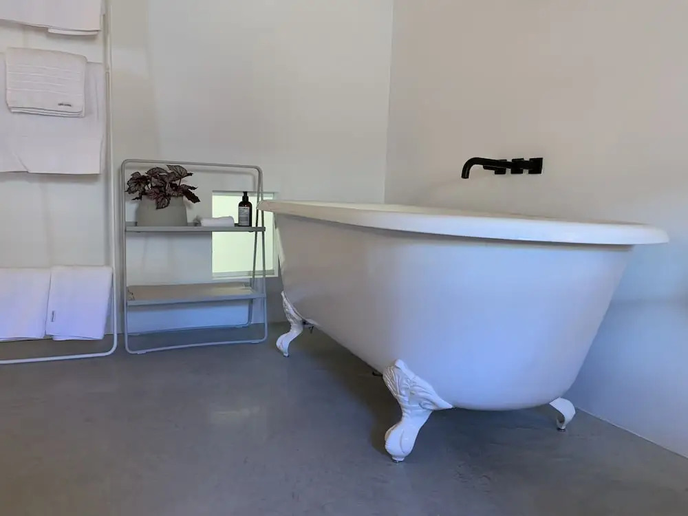 Fragile Boutique Hotel