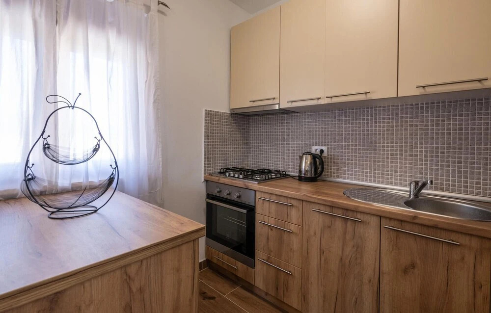 Awesome Home In Nedescina